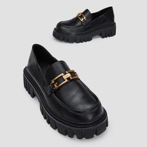 Platform Loafer Creeper Chain Hardware Black Vegan Size 9.5